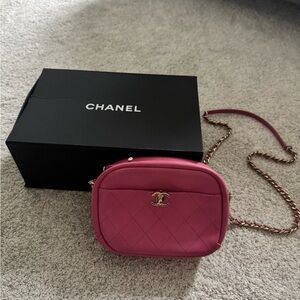 ❌SOLD ❌ Chanel Pink casual trip crossbody bag